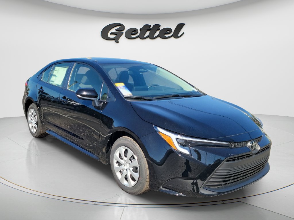 New 2027 Toyota Corolla LE FWD image 3