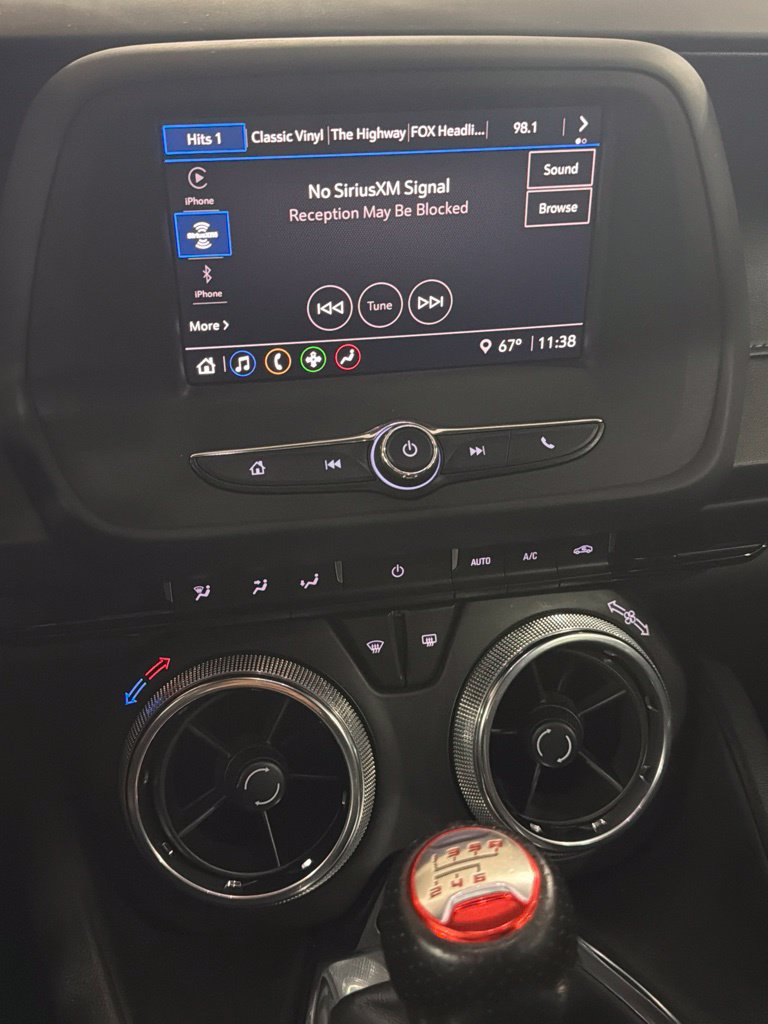 Used 2021 Chevrolet Camaro LT RWD image 11