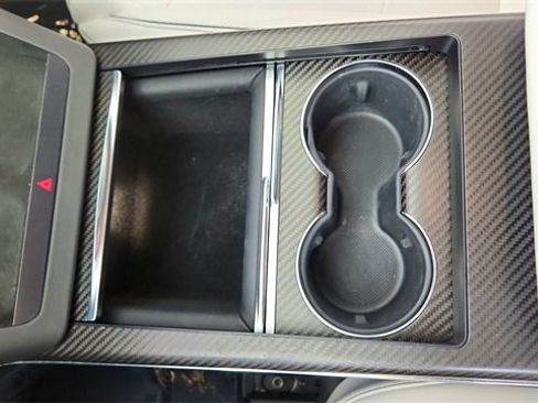 Used 2022 Tesla Model S Plaid image 48