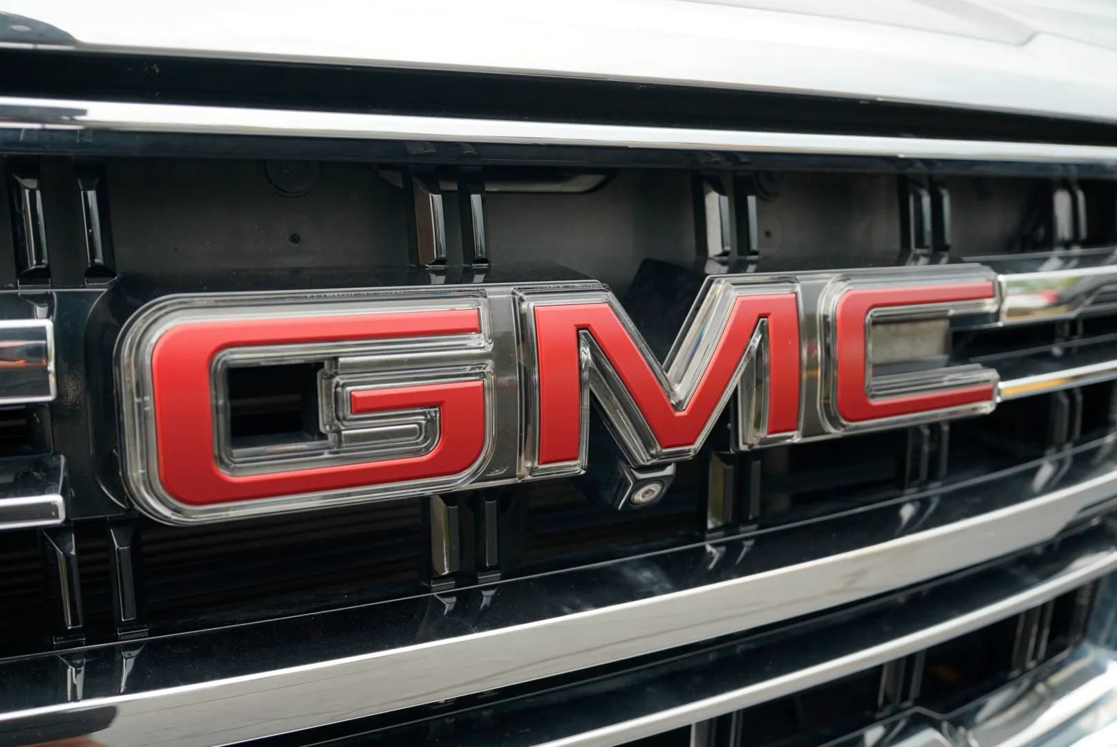 Used 2021 GMC Yukon XL SLT w/ Rear Media and Nav Package AWD/4WD image 10