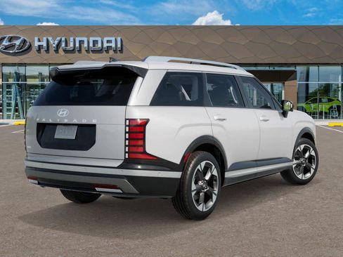 New 2026 Hyundai Palisade Limited FWD image 4