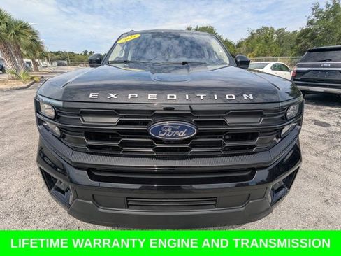 Used 2025 Ford Expedition Max Active RWD image 10