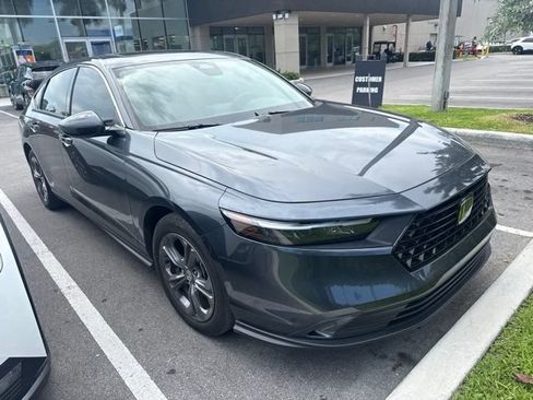 Used 2024 Honda Accord EX image 3