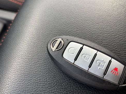 Used 2026 Nissan Frontier PRO-4X AWD/4WD image 24