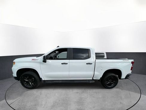 Used 2023 Chevrolet Silverado 1500 LT Trail Boss w/ Protection Package AWD/4WD image 4
