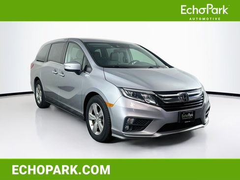Used 2018 Honda Odyssey EX image 1