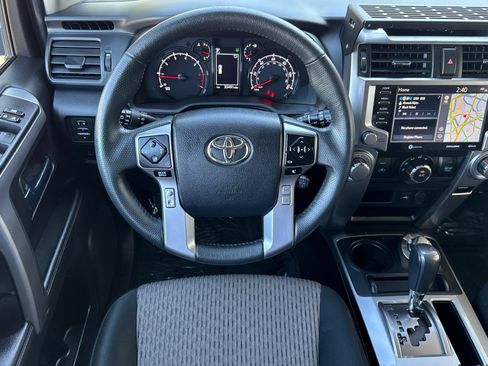 Used 2021 Toyota 4Runner SR5 AWD/4WD image 28