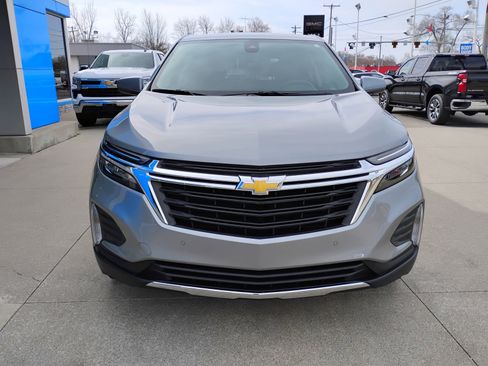 Used 2024 Chevrolet Equinox LT FWD image 29