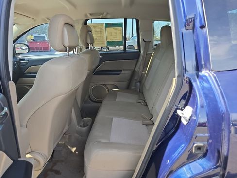 Used 2012 Jeep Compass Sport image 17