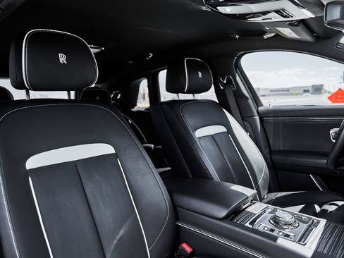 Used 2023 Rolls-Royce Ghost AWD/4WD image 43