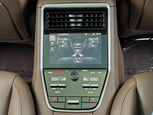 Used 2023 Porsche Panamera 4S AWD/4WD image 41