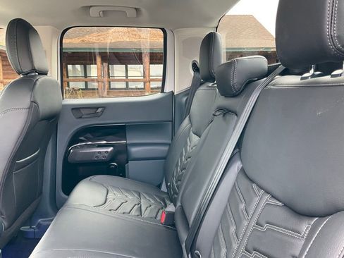 New 2025 Ford Maverick XLT w/ XLT Luxury Package image 45