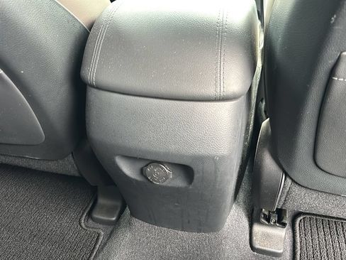 Used 2014 Hyundai Santa Fe Sport 2.0T w/ Navigation Package 06 FWD image 42
