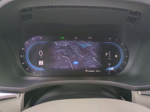 Used 2022 Volvo XC60 B5 Inscription w/ Advanced Package image 29