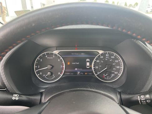 Used 2024 Nissan Sentra SR w/ SR Premium Package image 14