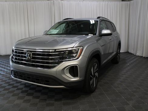 New 2026 Volkswagen Atlas SE image 29