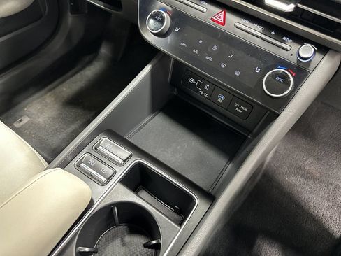 Certified 2025 Hyundai Sonata SEL FWD image 22