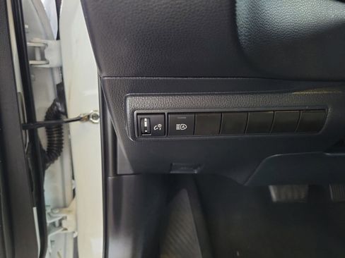 Used 2024 Toyota Corolla LE image 22