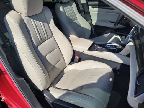 Used 2021 Honda Accord Touring image 22