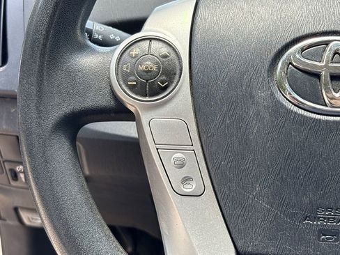 Used 2014 Toyota Prius Two FWD image 19