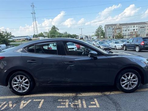 Used 2016 MAZDA MAZDA3 i Sport w/ Preferred Equipment Package FWD image 4