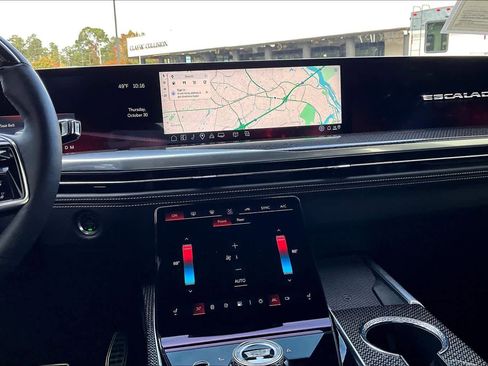 Used 2025 Cadillac Escalade V w/ LPO, ONYX Package image 6