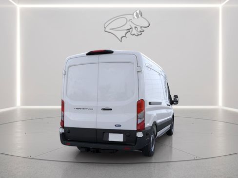 New 2026 Ford Transit 250 148 Medium Roof w/ Load Area Protection Package RWD image 5
