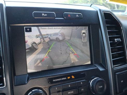 Used 2018 Ford F150 XLT w/ Equipment Group 302A Luxury AWD/4WD image 28