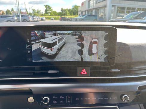 New 2026 Kia Carnival SX FWD image 42