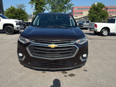 Used 2018 Chevrolet Traverse Premier w/ Driver Confidence II Package FWD image 8