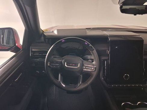 New 2026 GMC Yukon XL AT4 w/ AT4 Premium Plus Package AWD/4WD image 12