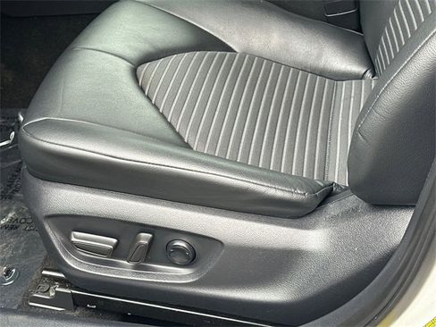 Certified 2024 Toyota Camry SE image 18