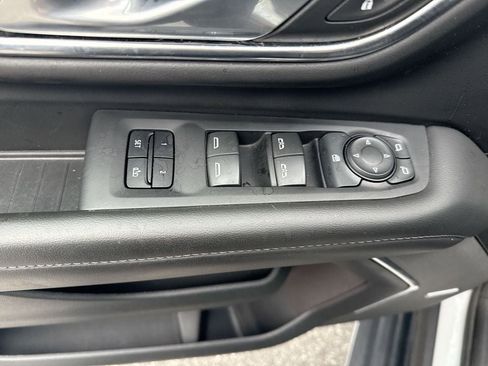 Used 2024 Chevrolet Tahoe LT image 21