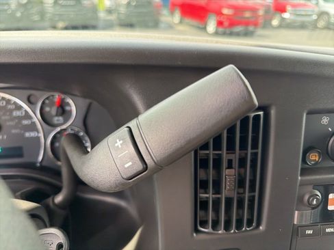New 2025 Chevrolet Express 3500 w/ Power Convenience Package RWD image 15