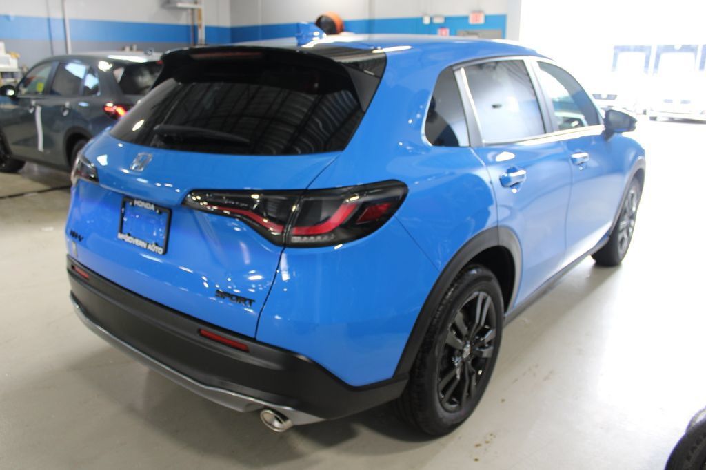 New 2027 Honda HR-V Sport image 10