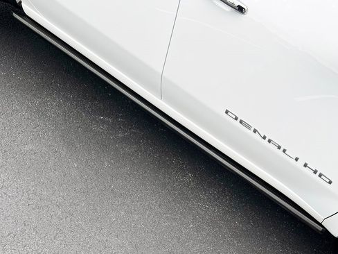 Used 2024 GMC Sierra 2500 Denali Ultimate image 20