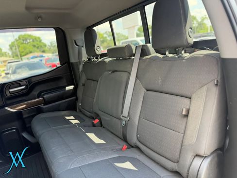 Used 2022 GMC Sierra 1500 Elevation w/ Preferred Package AWD/4WD image 17