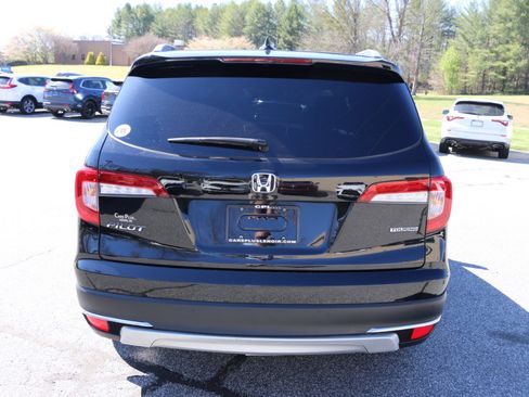 Used 2021 Honda Pilot Touring image 4