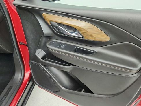 Used 2021 GMC Terrain SLE w/ Driver Convenience Package image 27