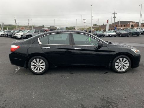 Used 2015 Honda Accord EX-L image 9
