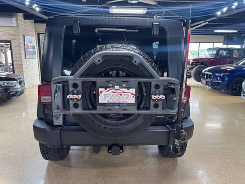 Used 2008 Jeep Wrangler Unlimited X AWD/4WD image 6