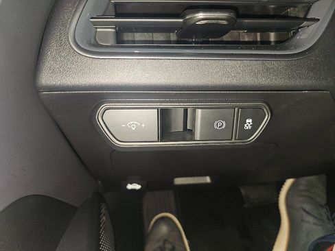 New 2025 Kia K4 GT-Line image 11