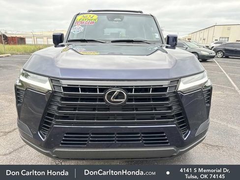 Used 2024 Lexus GX 550 w/ Cold Area Package image 2