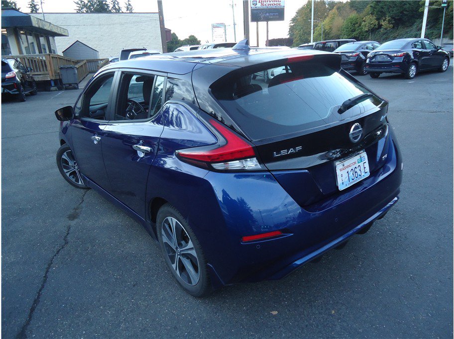 Used 2020 Nissan Leaf SV w/ SV All Weather Package FWD image 7
