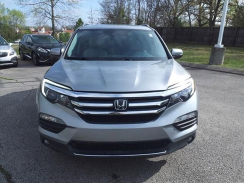 Used 2016 Honda Pilot Touring image 24