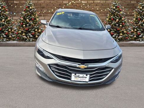Used 2024 Chevrolet Malibu LT image 10
