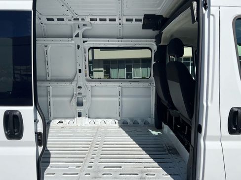 Used 2023 RAM ProMaster 3500 FWD image 13