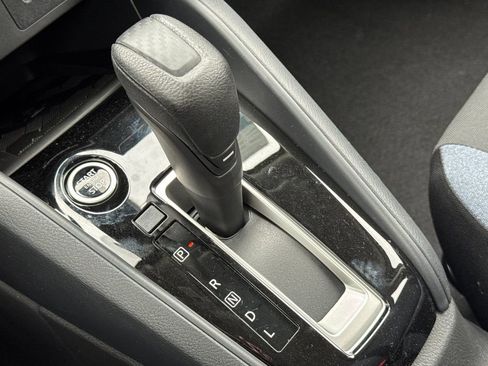 New 2025 Nissan Versa SV w/ Trunk Package image 19