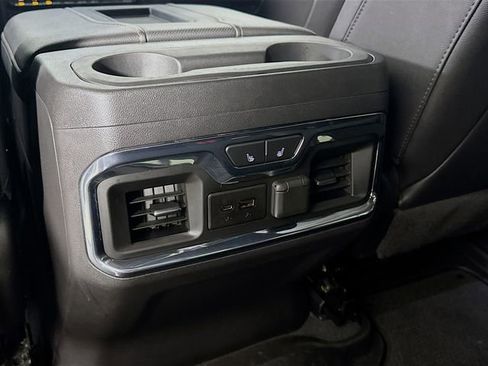 Used 2021 GMC Sierra 1500 AT4 w/ Technology Package image 30