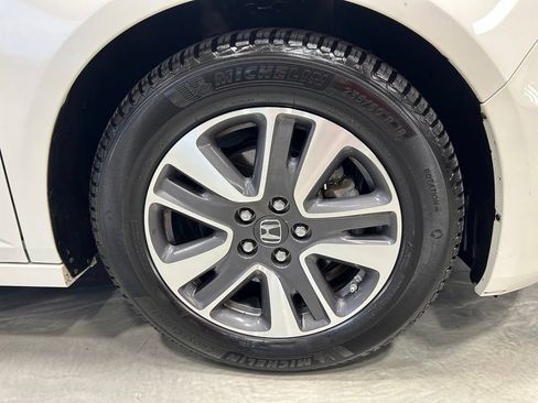 Used 2016 Honda Odyssey Touring image 23